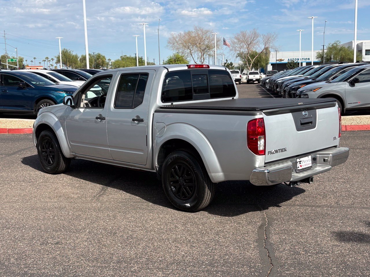 Used 2019 Nissan Frontier SV RWD image 4