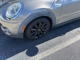 Used 2016 MINI Cooper S image 2