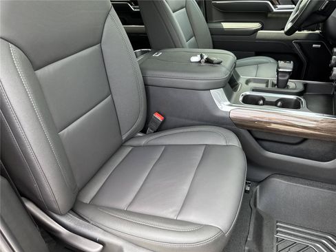 New 2026 Chevrolet Silverado 1500 RST w/ RST All Star Premium Package AWD/4WD image 35