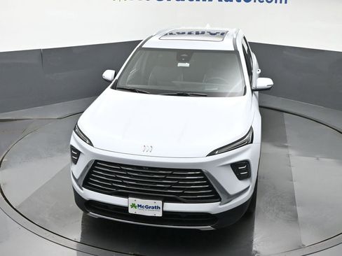 New 2026 Buick Enclave Preferred w/ Power Package image 29