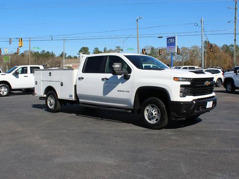 Used 2024 Chevrolet Silverado 2500 W/T w/ WT Fleet Convenience Package image 8