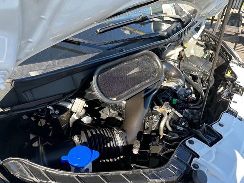 Used 2020 Ford Transit 250 Medium Roof AWD image 16