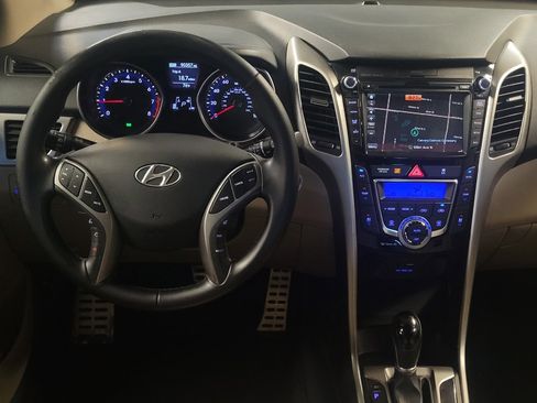 Used 2016 Hyundai Elantra GT w/ Option Group 03 FWD image 22
