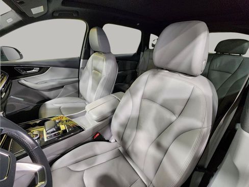Used 2017 Audi Q7 3.0T Premium Plus AWD/4WD image 14
