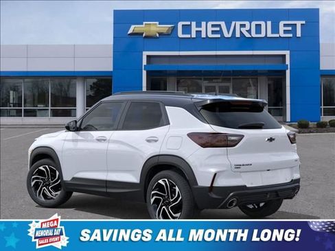 New 2026 Chevrolet TrailBlazer RS w/ Convenience Package AWD/4WD image 3