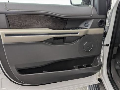 Used 2018 Ford Expedition Max Limited w/ Equipment Group 301A RWD image 13