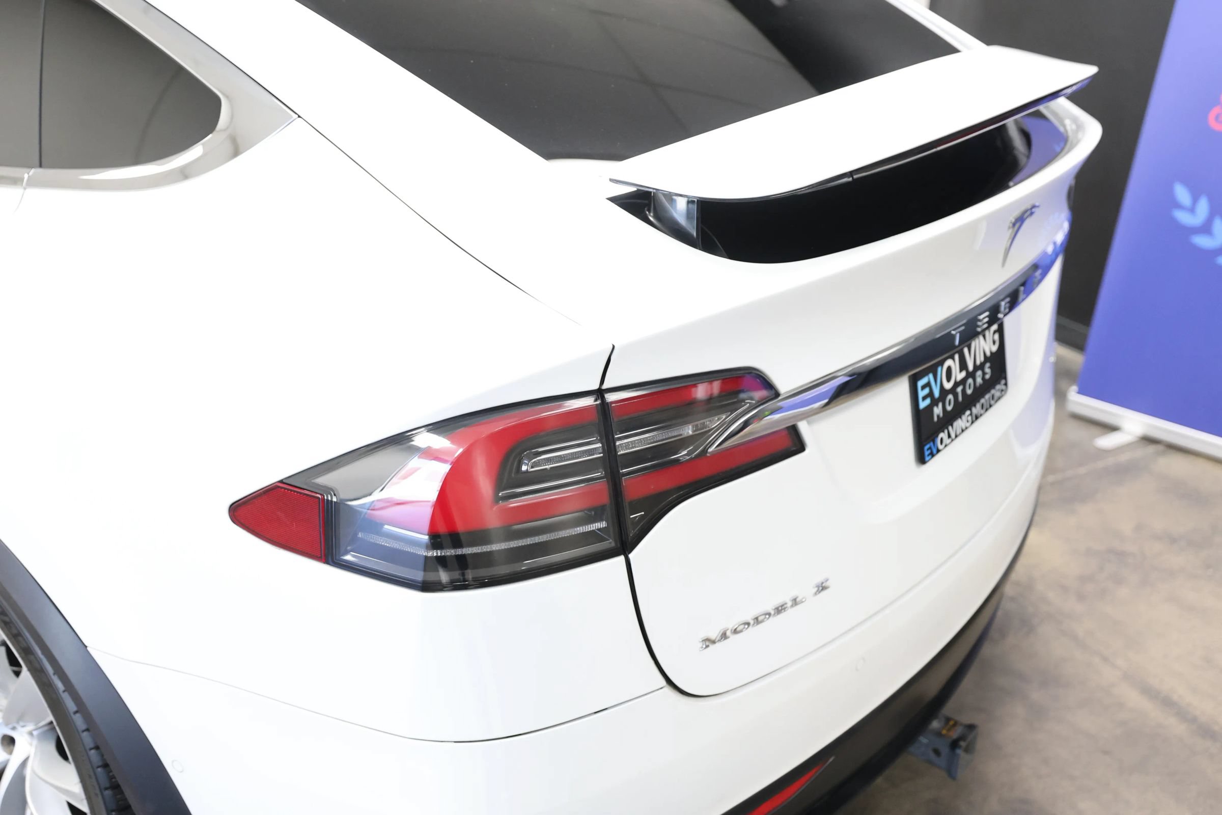 Used 2016 Tesla Model X 75D AWD/4WD image 16