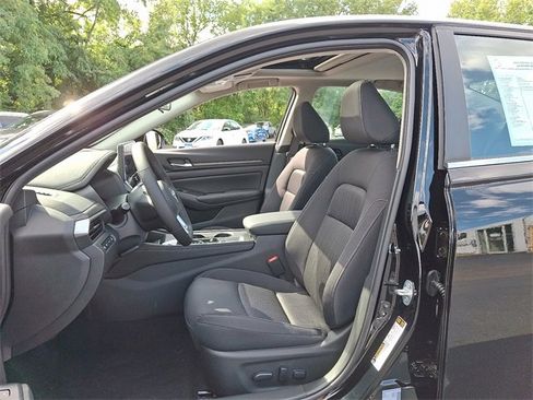 New 2025 Nissan Altima 2.5 SV w/ SV Premium Package image 5