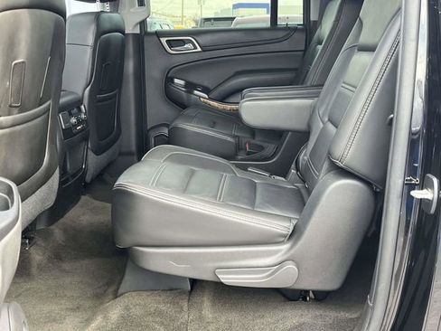 Used 2015 GMC Yukon XL Denali w/ Premium Package image 16