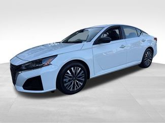 Used 2025 Nissan Altima 2.5 SV FWD 360° Tour