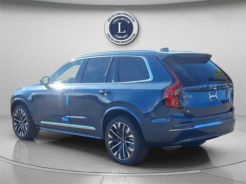 New 2026 Volvo XC90 B6 Plus w/ Protection Package Premier image 3