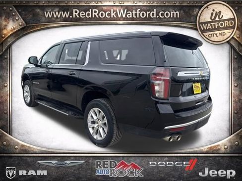 Used 2024 Chevrolet Suburban Premier AWD/4WD image 7