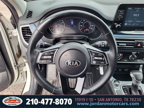 Used 2021 Kia Seltos S image 22