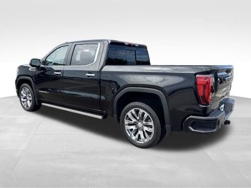 Used 2023 GMC Sierra 1500 Denali w/ Denali Reserve Package AWD/4WD image 3
