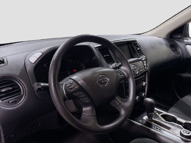 Used 2020 Nissan Pathfinder S AWD/4WD image 11