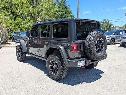 Certified 2024 Jeep Wrangler Unlimited Rubicon AWD/4WD image 8
