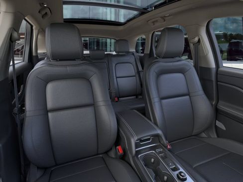New 2025 Lincoln Corsair Grand Touring w/ Equipment Group 301A AWD/4WD image 10