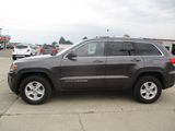 Used 2016 Jeep Grand Cherokee Laredo w/ Quick Order Package 23E image 3