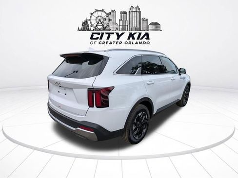 New 2026 Kia Sorento S FWD image 6