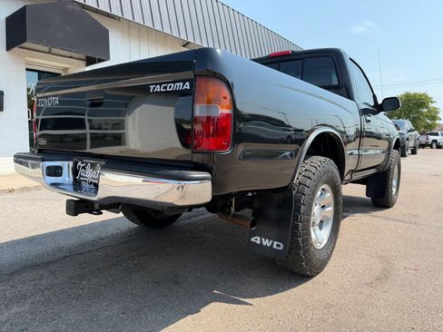 Used 2000 Toyota Tacoma 4x4 Regular Cab w/ Value Edition Plus Pkg image 7
