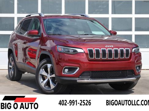 Used 2019 Jeep Cherokee Limited image 1