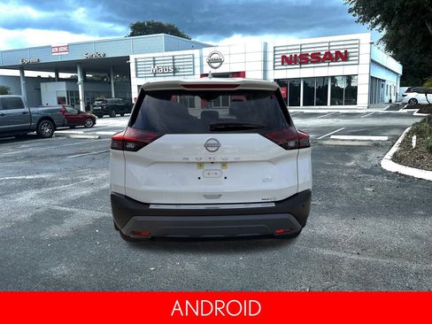 Certified 2023 Nissan Rogue SV image 4