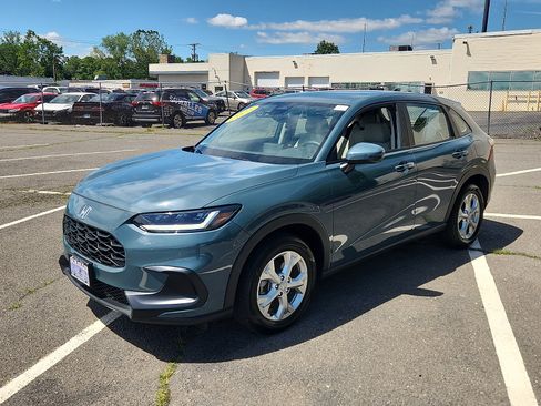 Used 2025 Honda HR-V LX image 3