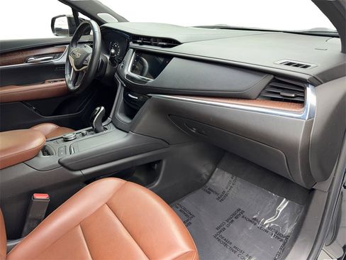 Used 2021 Cadillac XT5 Premium Luxury image 52