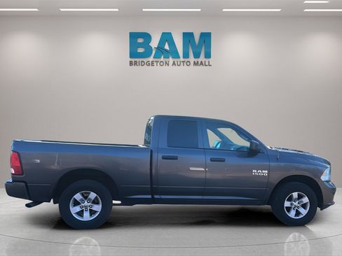 Used 2017 RAM 1500 Express image 8