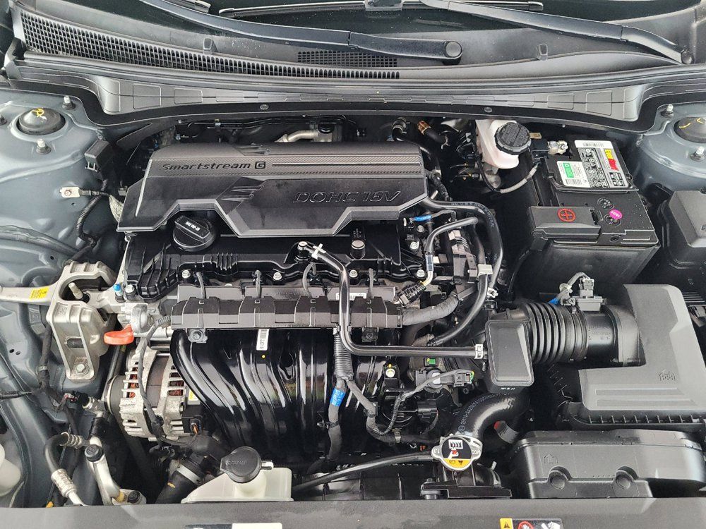 Used 2021 Hyundai Elantra SEL w/ Convenience Package FWD image 30