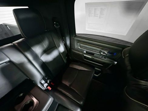 Used 2017 RAM 3500 Laramie Longhorn image 14