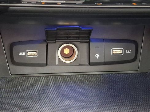 Certified 2023 Hyundai Tucson Limited w/ Cargo Package image 26