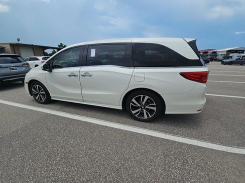 Used 2019 Honda Odyssey Elite image 7