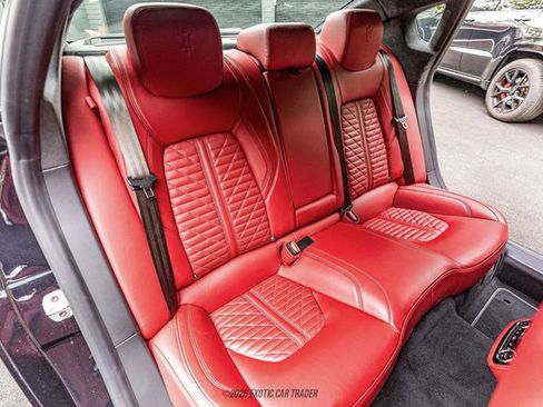 Used 2022 Maserati Quattroporte Trofeo RWD image 42