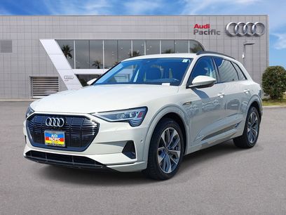 Used 2021 Audi e-tron Premium Plus w/ Premium Plus Package