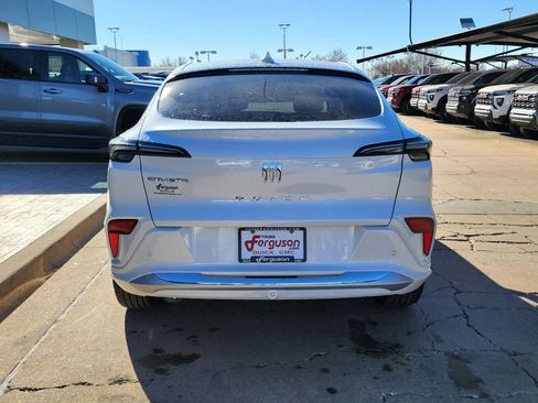 New 2026 Buick Envista Avenir FWD image 5