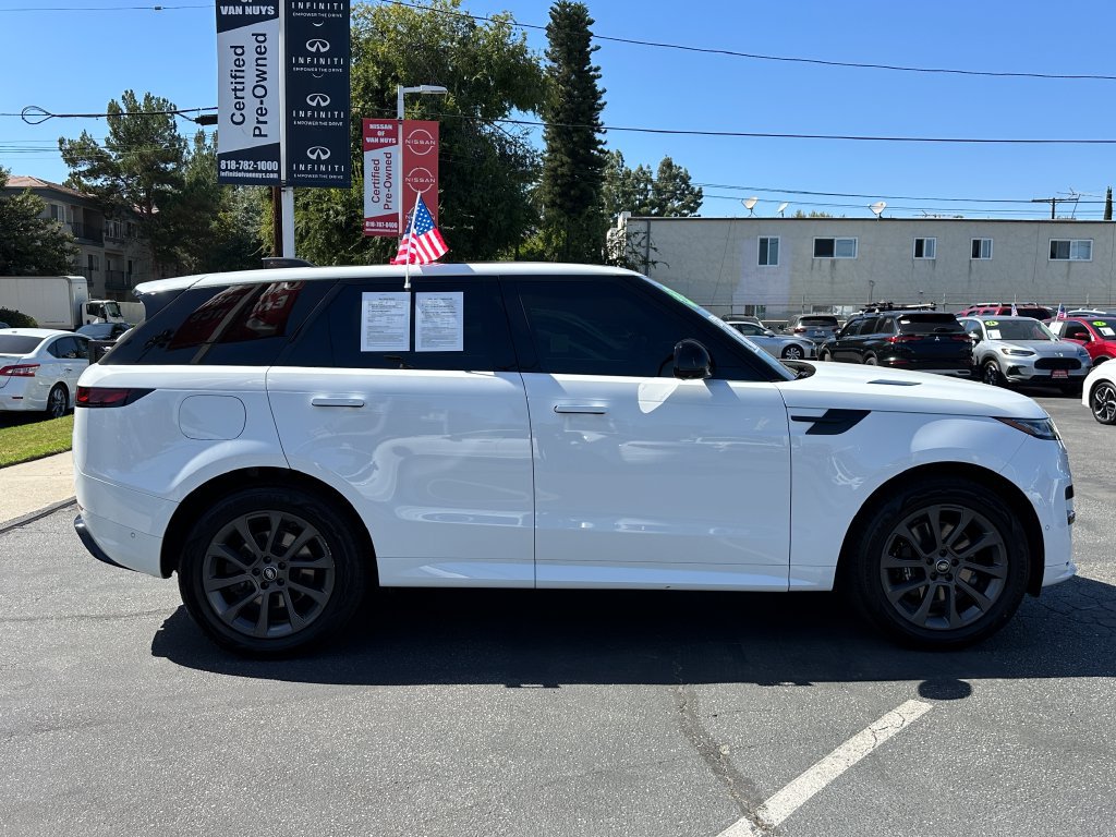 Used 2024 Land Rover Range Rover Sport Dynamic SE AWD/4WD image 9