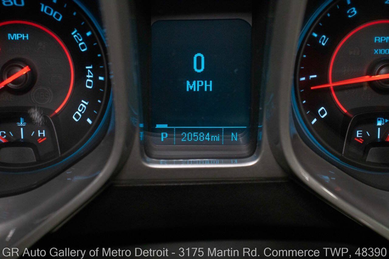 Used 2013 Chevrolet Camaro LT RWD image 19