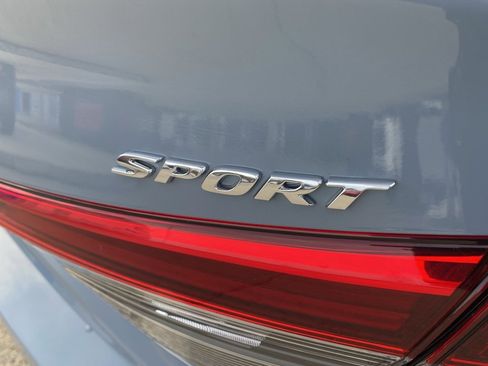 Used 2024 Honda Civic Sport image 14