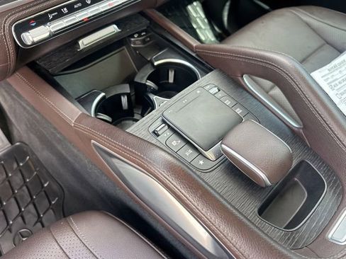 Used 2022 Mercedes-Benz GLE 450 4MATIC image 25