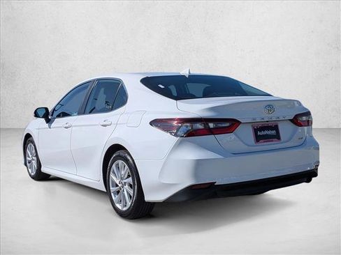 Used 2024 Toyota Camry LE FWD image 8