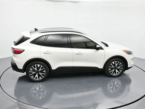 Used 2020 Ford Escape SE Sport image 38