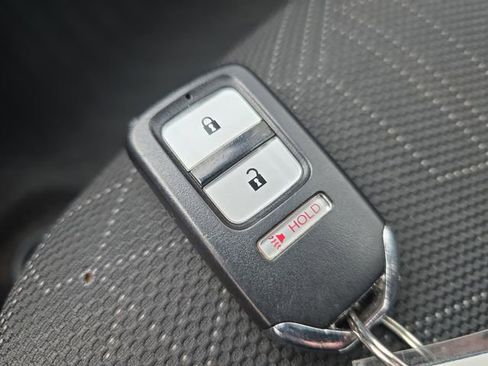 Used 2015 Honda Fit EX image 29