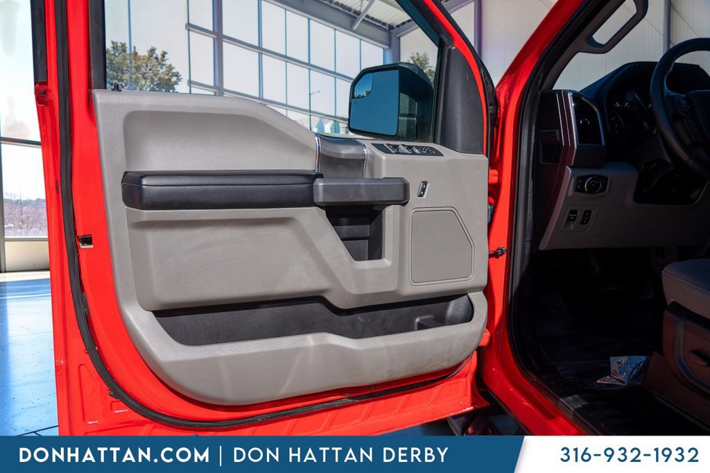 Used 2020 Ford F150 XLT w/ Equipment Group 302A Luxury AWD/4WD image 14