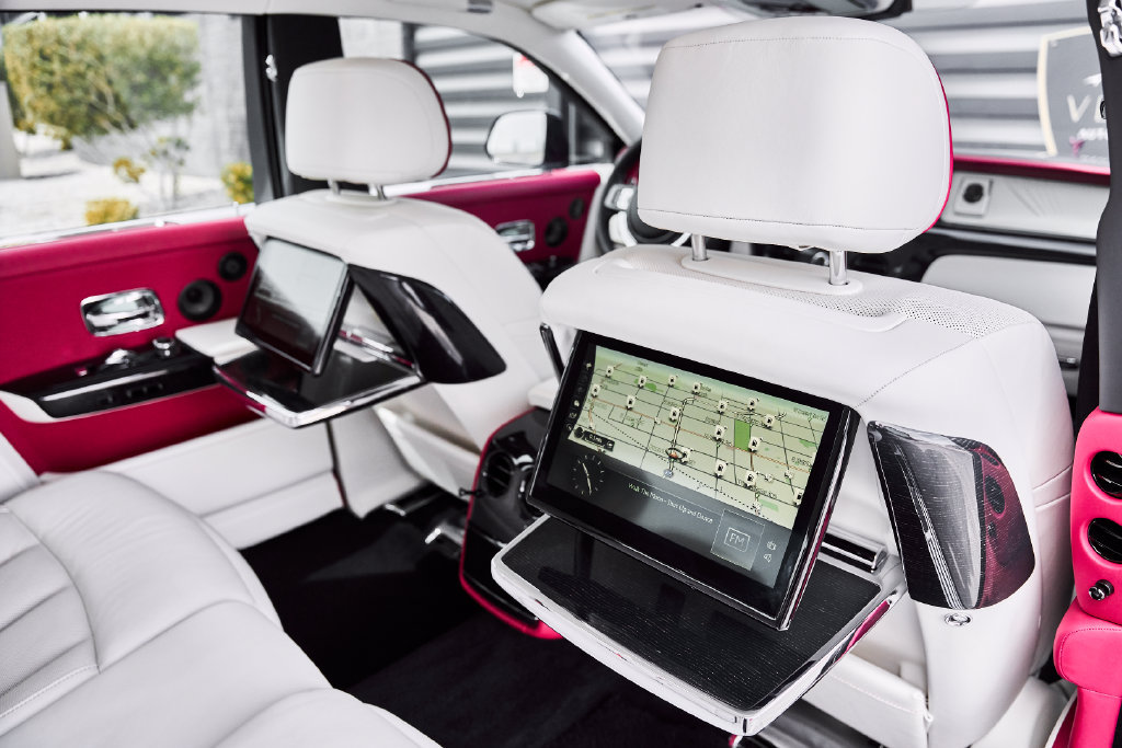 Used 2023 Rolls-Royce Phantom Sedan RWD image 54