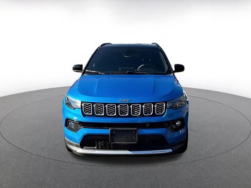 Used 2025 Jeep Compass Limited AWD/4WD image 7