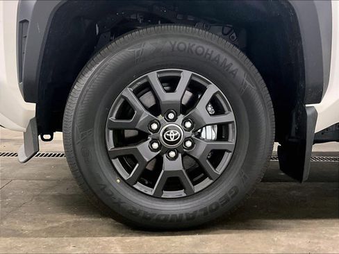 New 2026 Toyota 4Runner SR5 RWD image 8