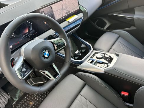 Used 2026 BMW X3 xDrive30i w/ Premium Package AWD/4WD image 4