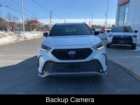 Used 2021 Toyota Highlander XSE image 9