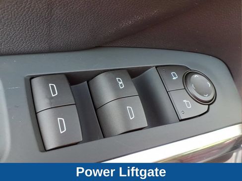 New 2026 Chevrolet Traverse LT w/ Driver Confidence Package FWD image 18